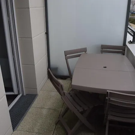Avec Terrasse - Et Commerces - Velos *